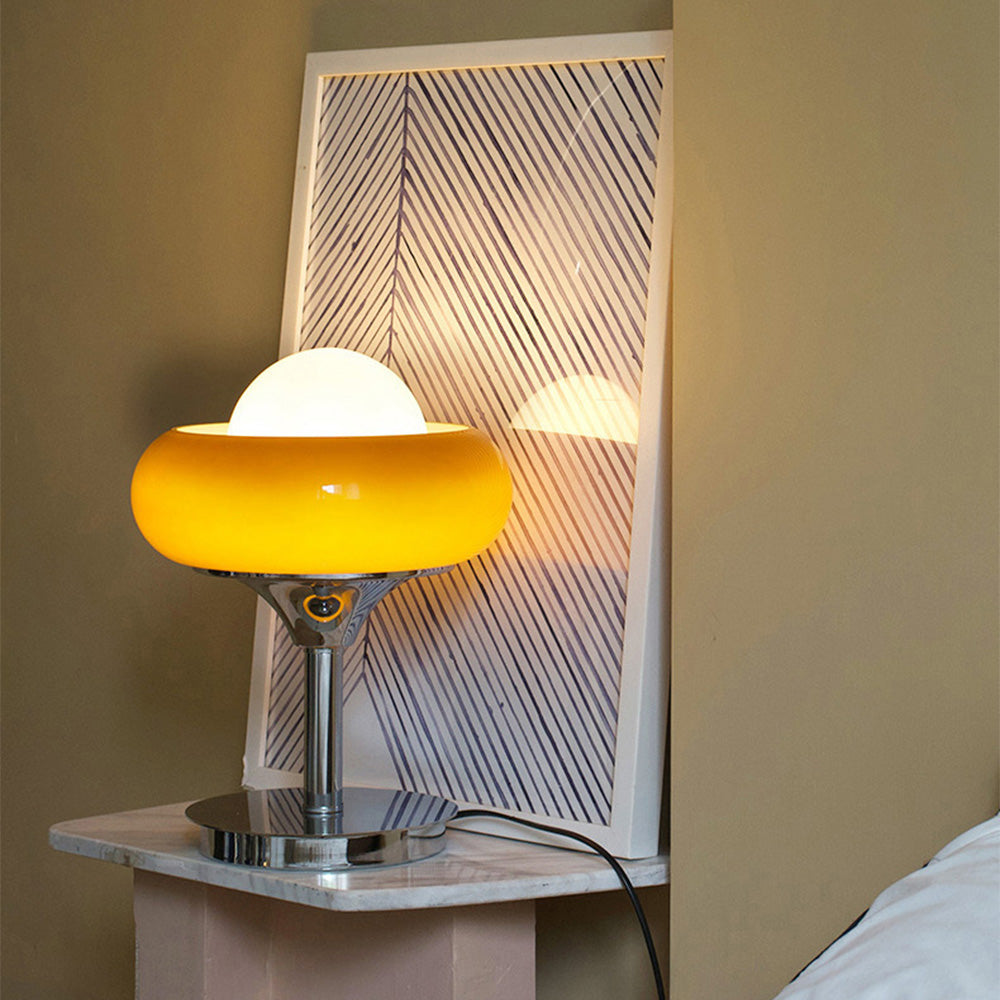 LumiBauhaus - Vintage Glas-Tischleuchte Gelb
