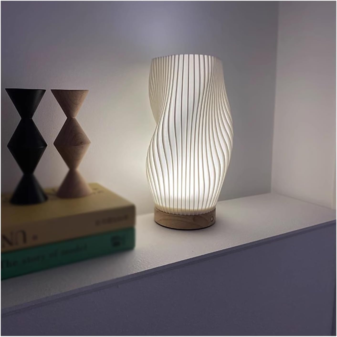 SERENE WAVECREST LAMP | Elegant Table Lamp with Wave Design