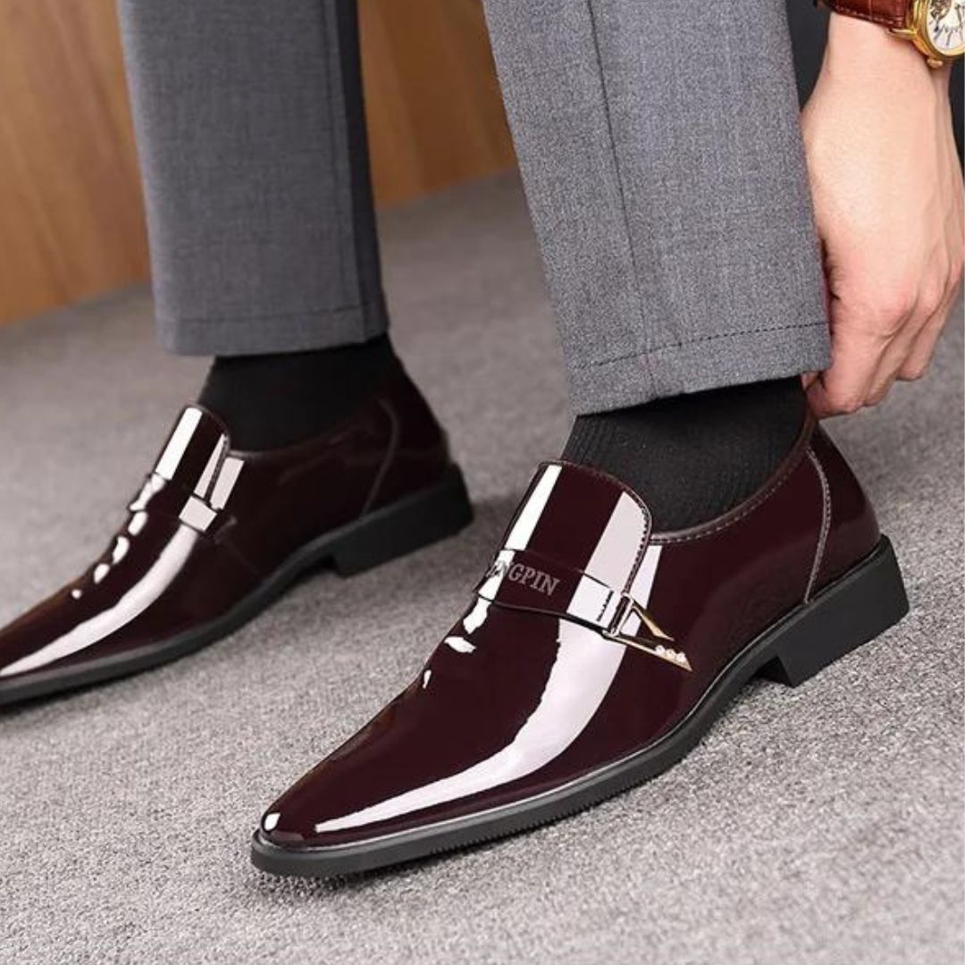 Otmar – Elegante Schnürschuhe mit Hochglanz-Finish