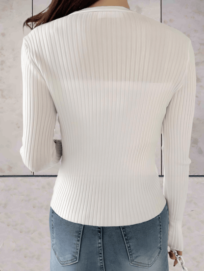 Nina – Slim-Fit Pullover mit Rippstruktur für einen eleganten Look