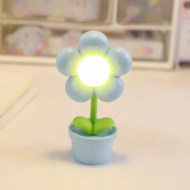 BloomLite | Small Flower Table Lamp
