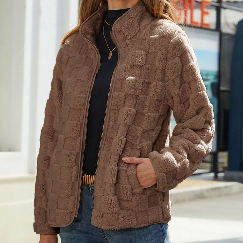 Nikki | Stilvolle Kurze Fleecejacke für einen Trendigen Look 4