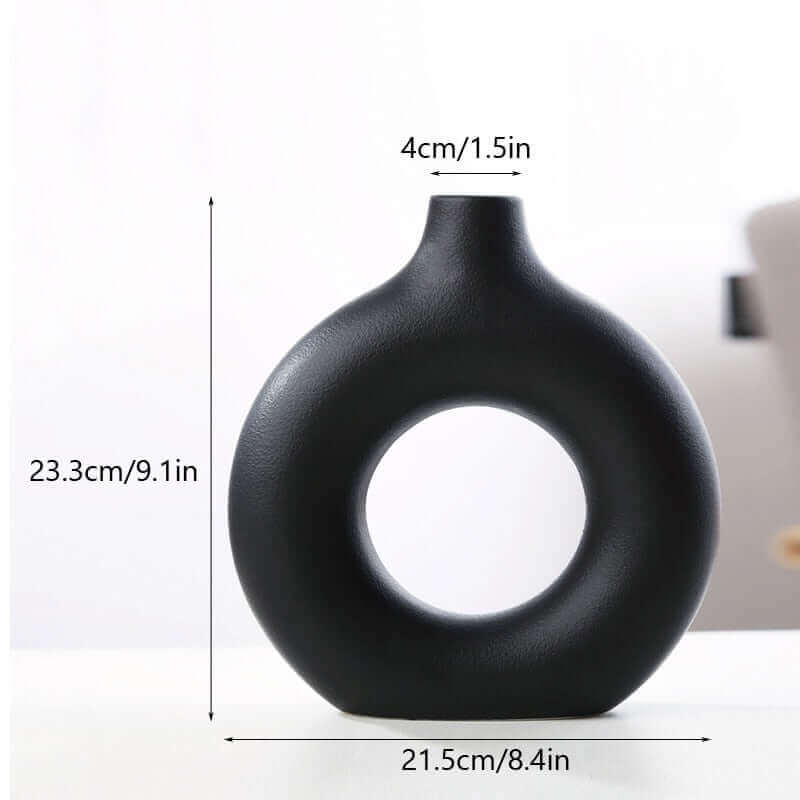 Donut Vase | Contemporary Design | Timeless Ceramic Decoration