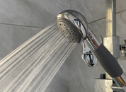 EasyWash – Multifunktions-Duschkopf für komfortables Duscherlebnis