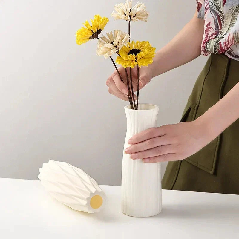 Nordic Vase Kunststoff – Moderner Blumenübertopf für frische Blumen | Stilvolle Wohnkultur