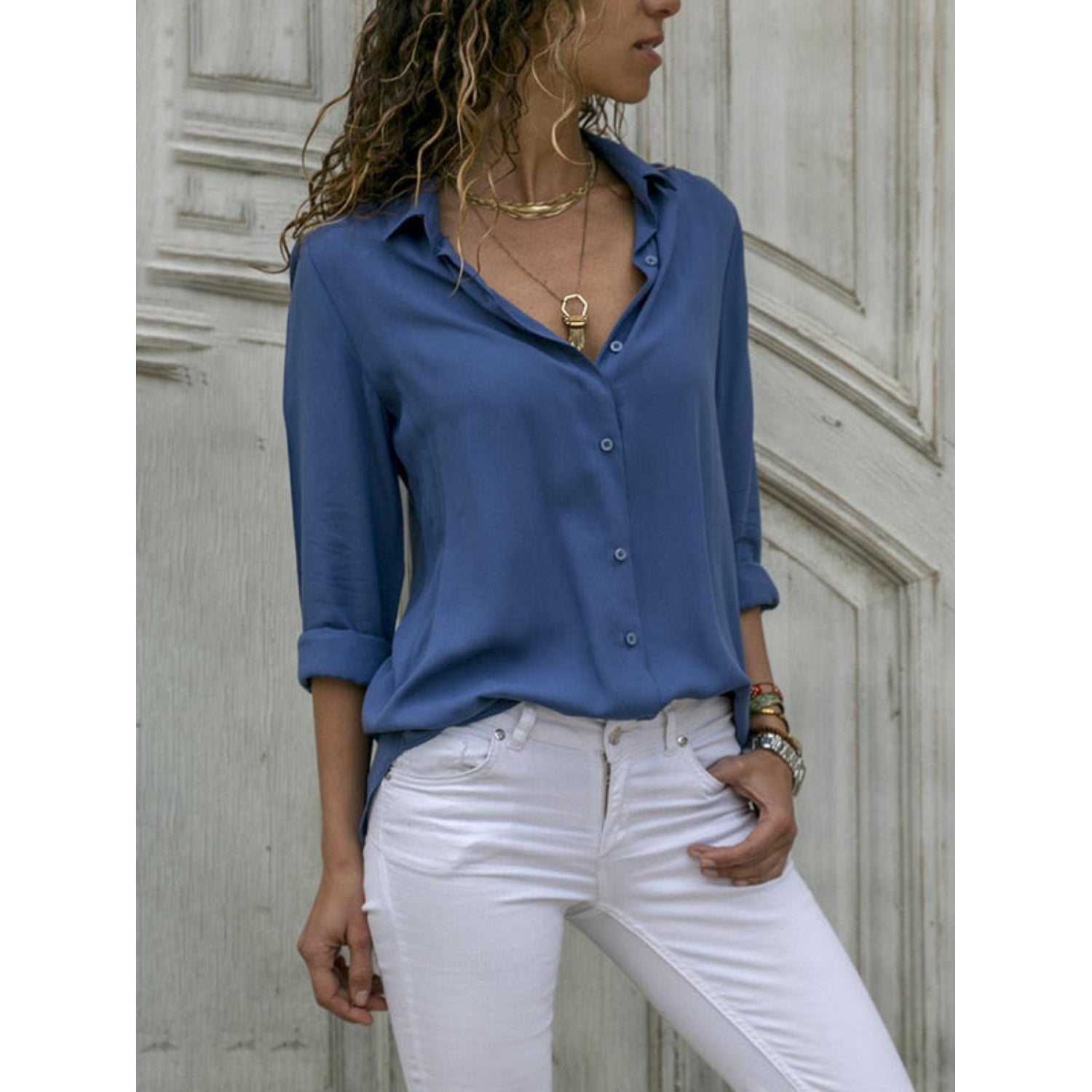 Ima – Elegant and Casual Women's Shirt with Button Placket