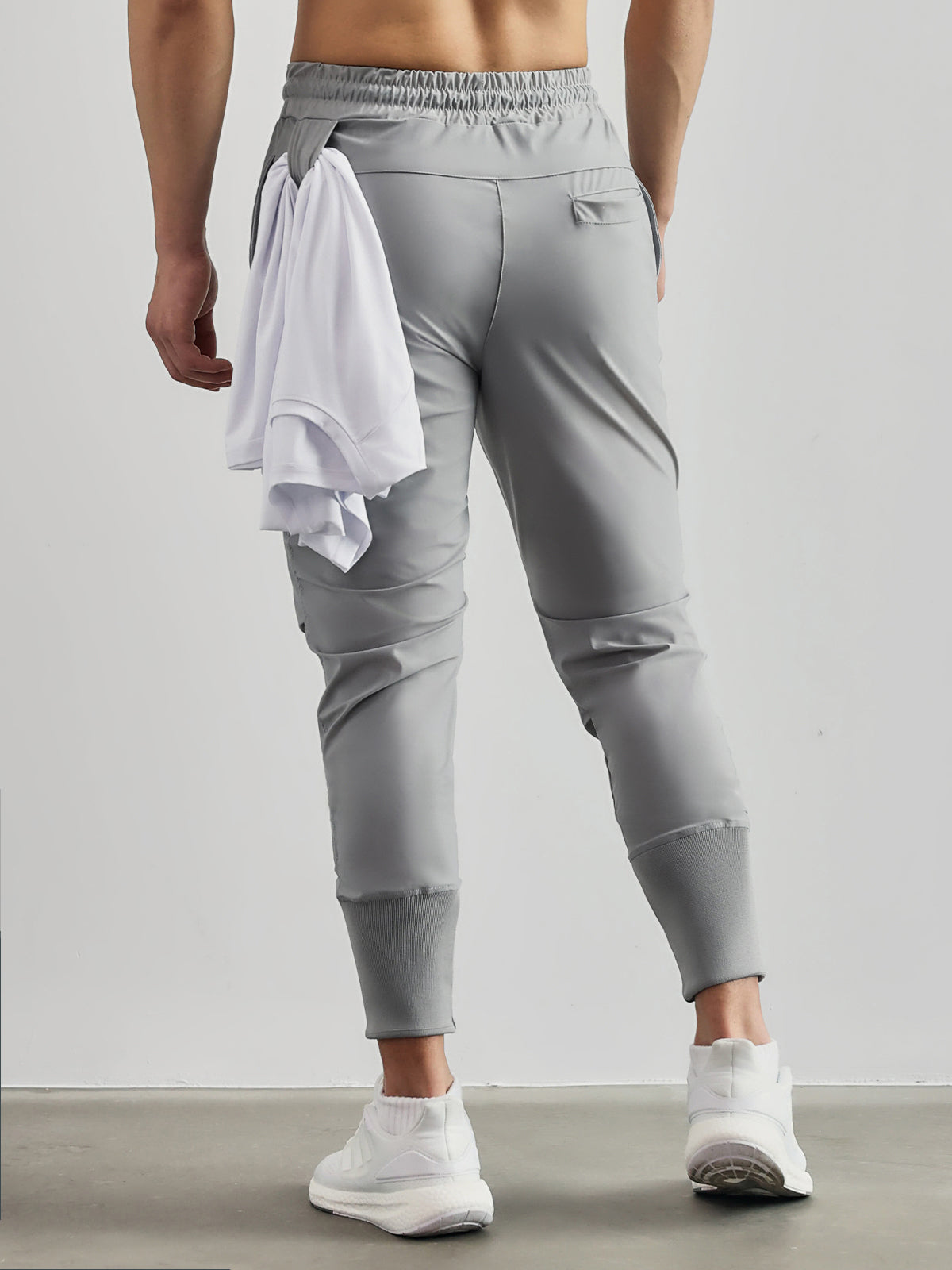 Ahren – Leichte Cargo Jogger Sporthose für Herren