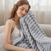 CloudEila - Luxurious Snuggle Blanket for Cozy Moments